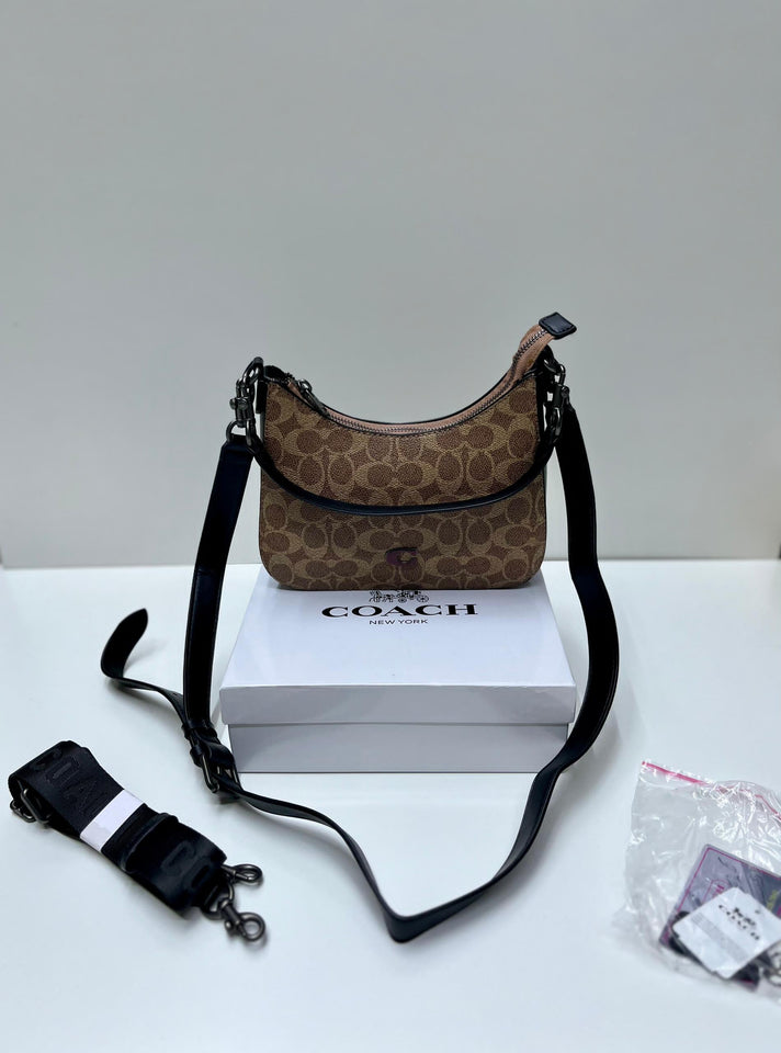 Coach Luxury Crossbody Bag – Elegant Designer Handbag with Box