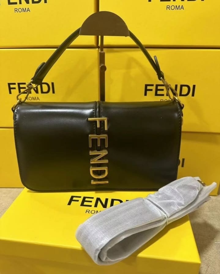 Luxury Fendi Handbag – Elegant Designer Bag with Box