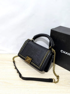 Chanel Designer Shoulder Bag – Elegant &amp; Timeless Handbag with Box