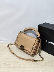 Chanel Designer Shoulder Bag – Elegant &amp; Timeless Handbag with Box