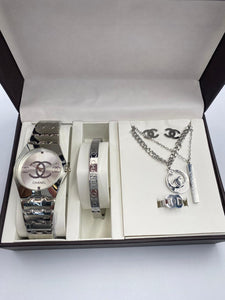 Michael Kors Watch & Jewelry Set