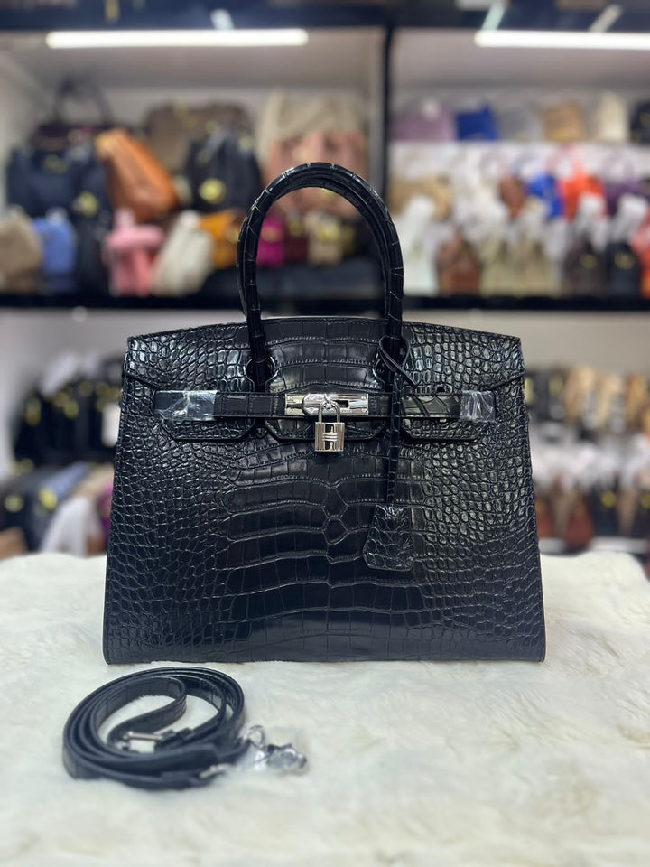 Luxury Croc-Embossed Leather Handbag with Elegant Design